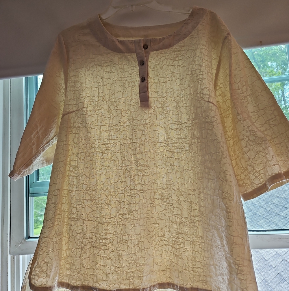 Lightweight Textured Cream Tunic Top